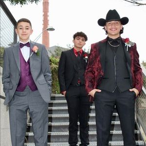 Meet your Posher, Joshua